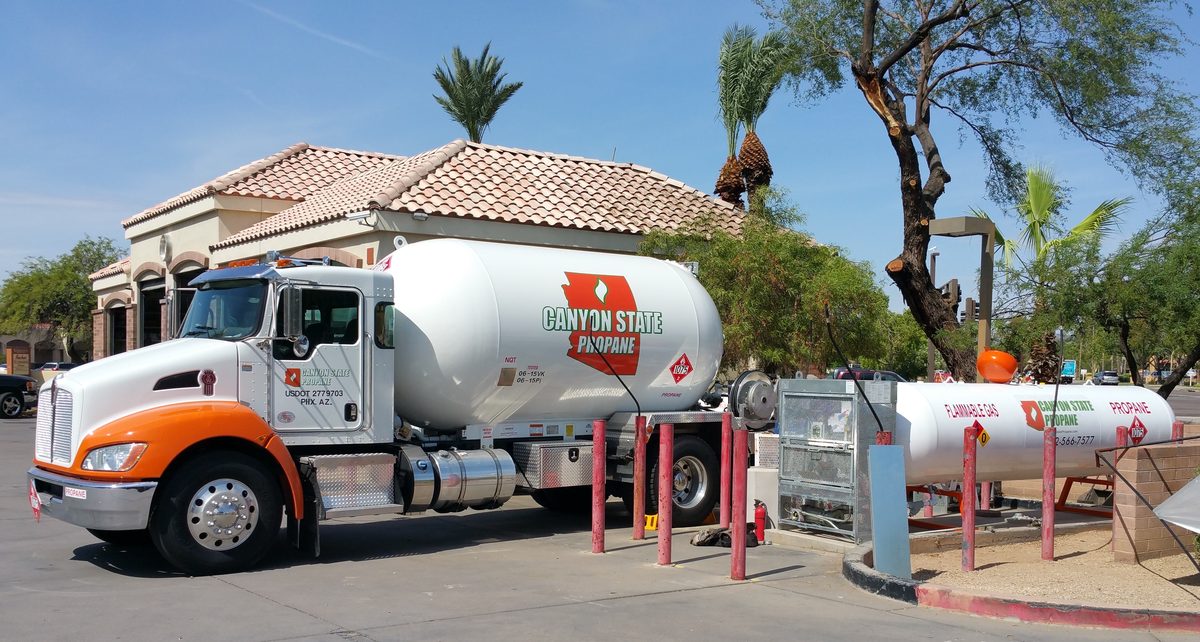 Canyon State Propane bobtail truck and propane dispenser